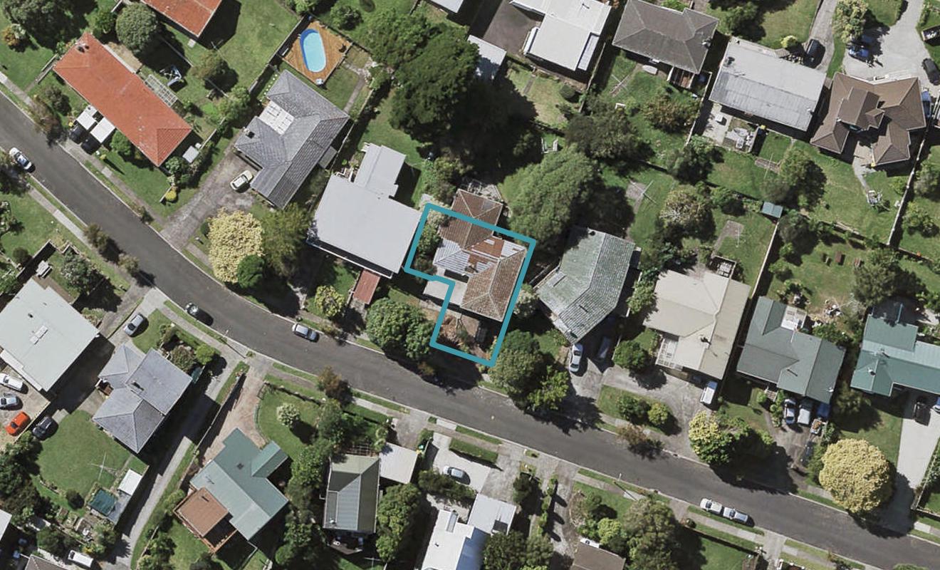19A Ellesmere Crescent, Pakuranga Heights, Auckland - Carousel 1