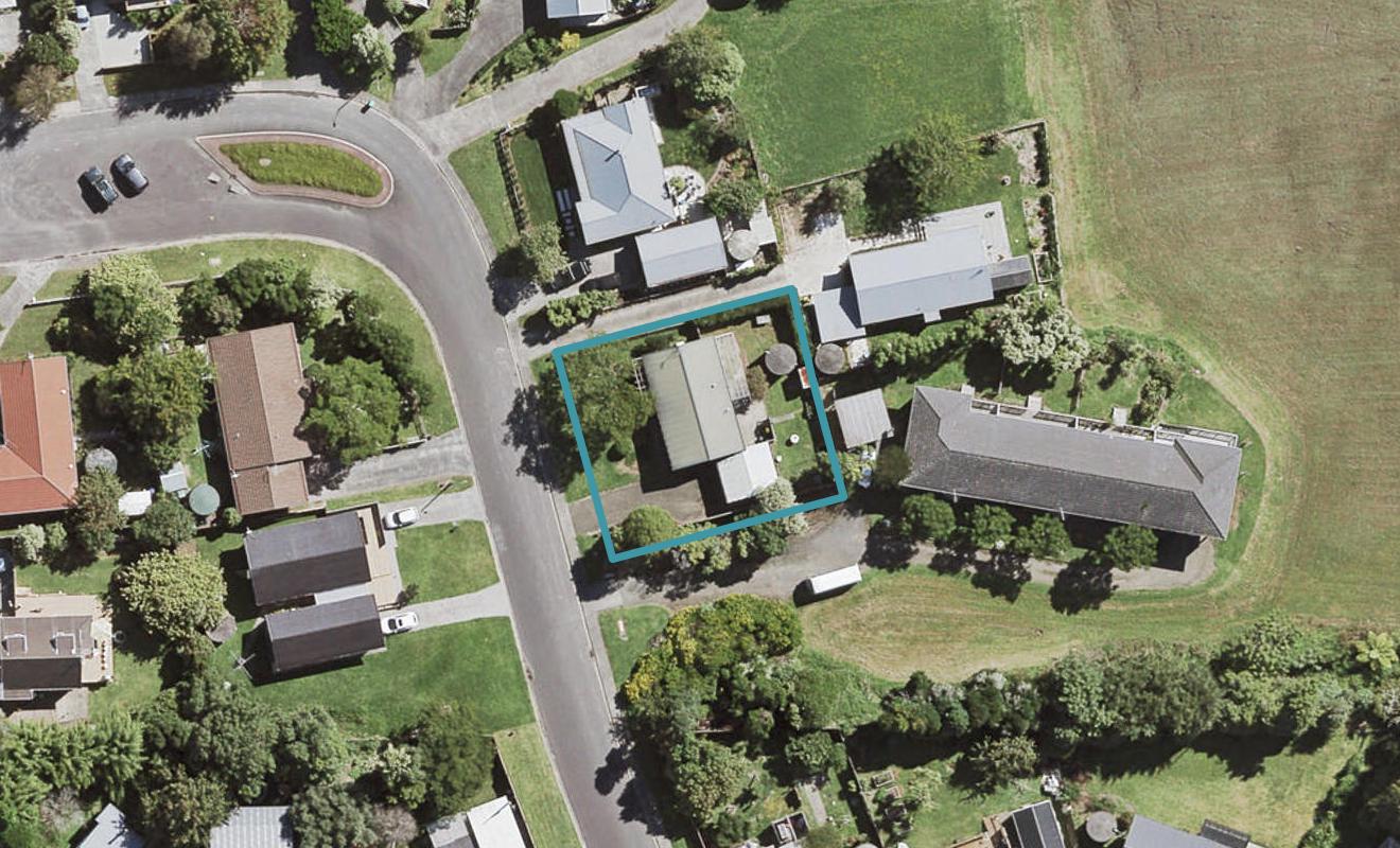 8 Rheingold Place, Huapai, Kumeu - Carousel 1