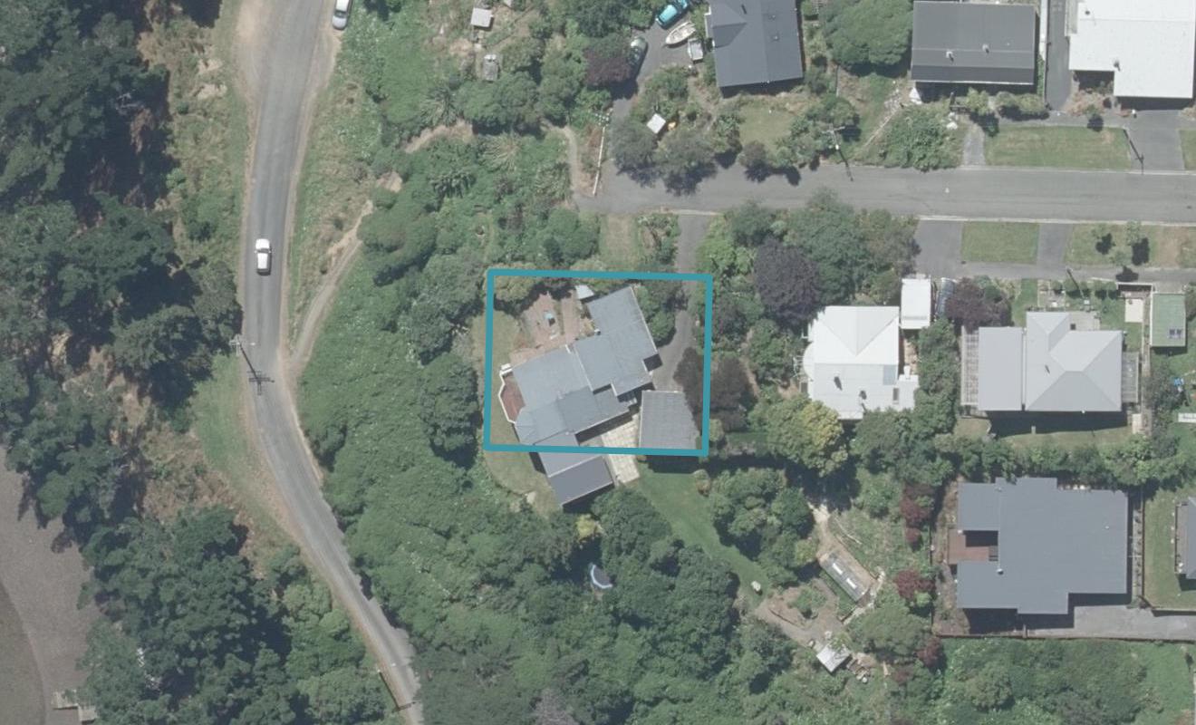 19 Fox Street, Port Chalmers, Dunedin - Carousel 1
