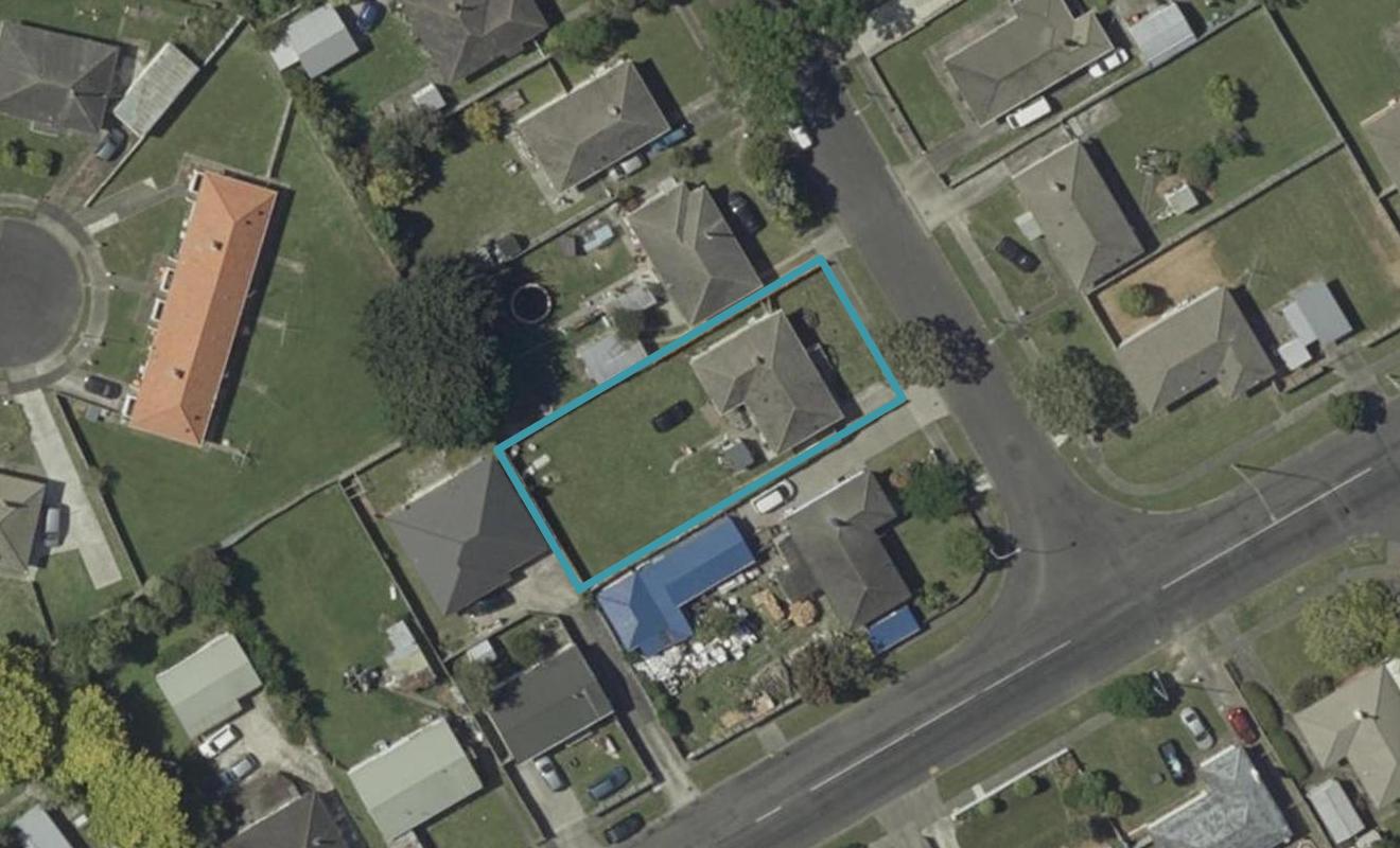 42 Cardiff Street, Awapuni, Palmerston North - Carousel 1