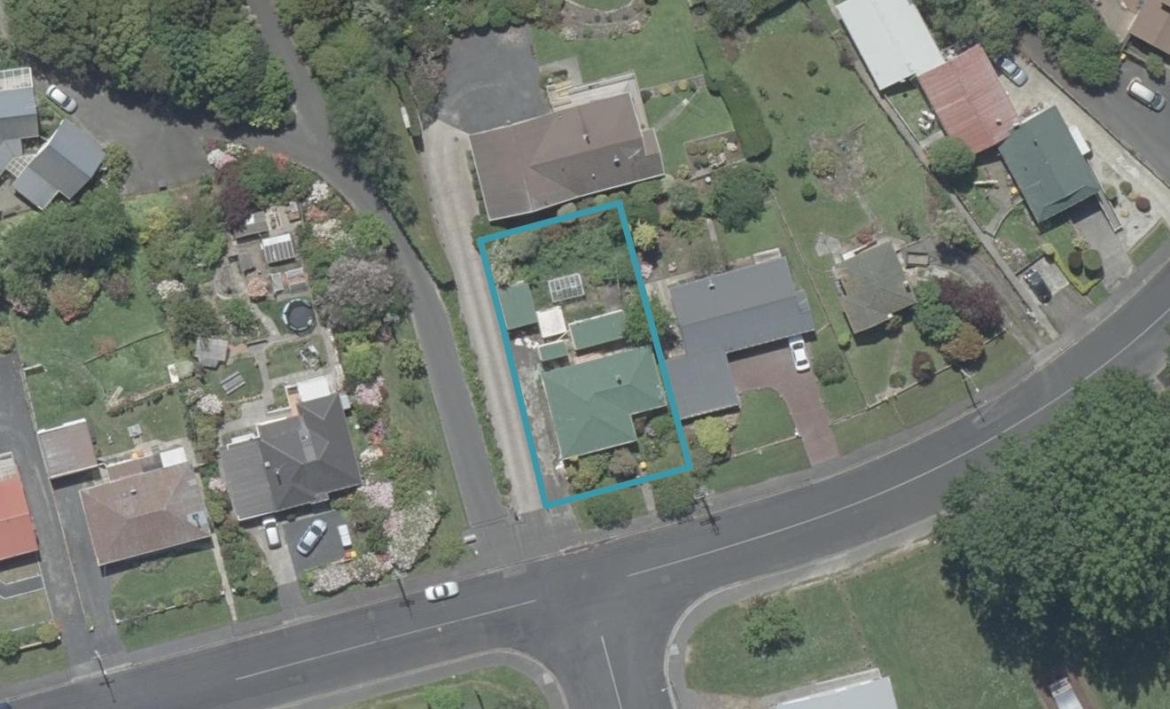 51 Martin Road, Fairfield, Dunedin - Carousel 1