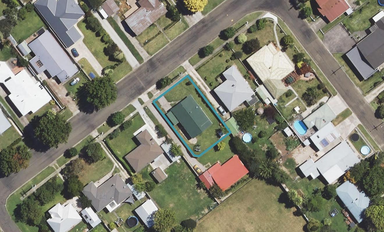 11 Kelvin Street, Inner Kaiti, Gisborne - Carousel 1