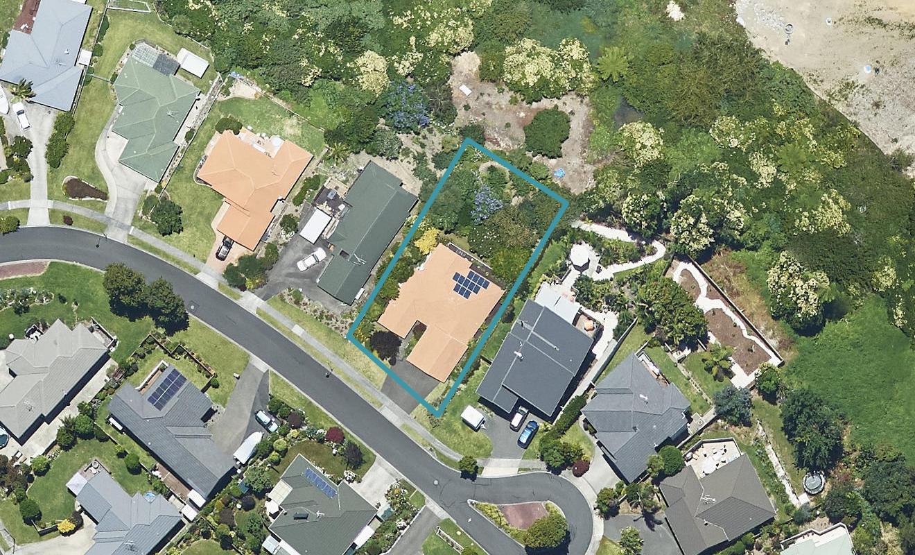 23 Bayvista Close, Welcome Bay, Tauranga - Carousel 1