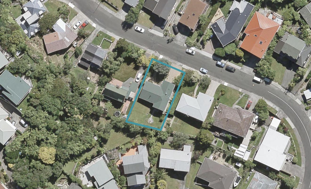 5 Rondane Place, Tirohanga, Lower Hutt - Carousel 1