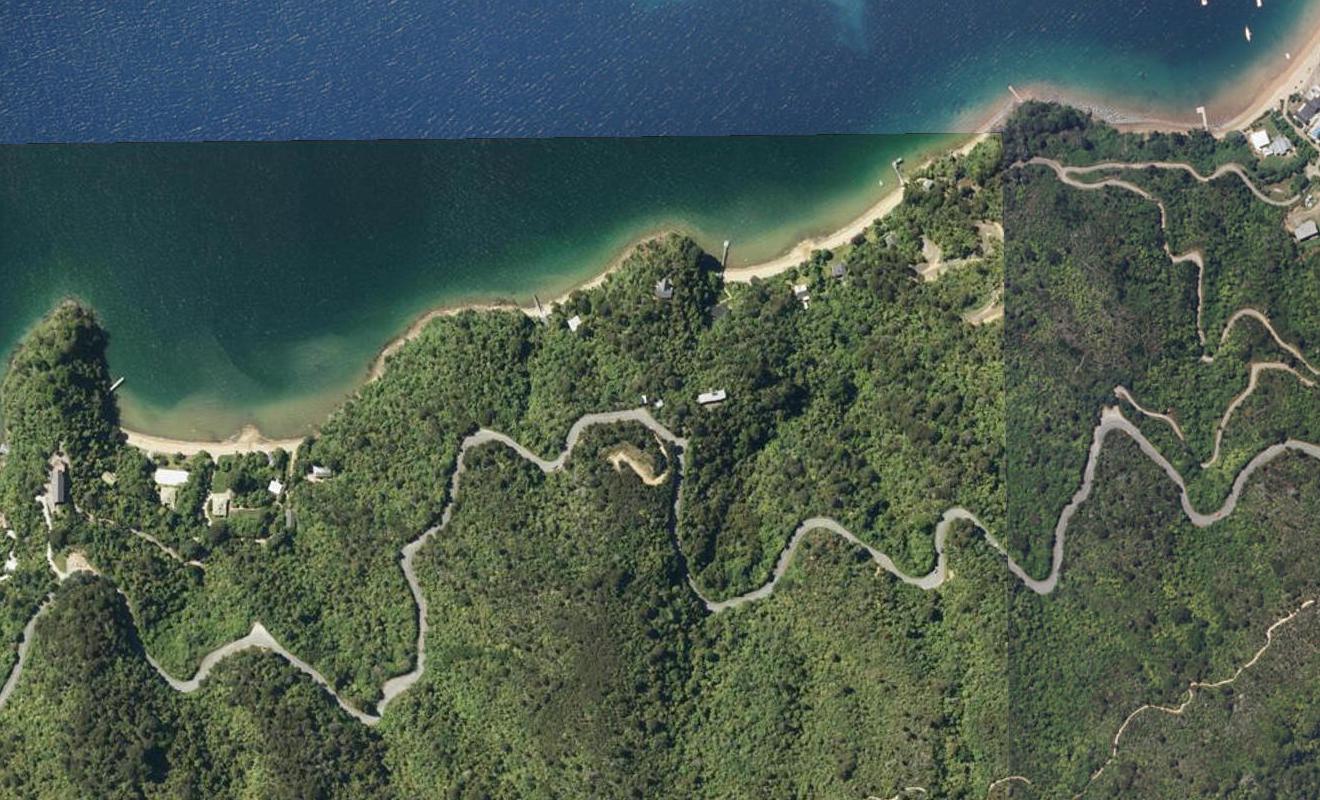 2719 Queen Charlotte Drive, Whenuanui Bay, Picton - Carousel 1