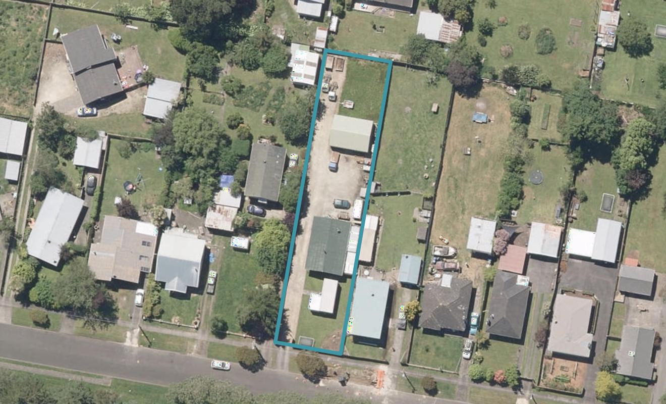 12 Burmah Street, Aramoho, Whanganui - Carousel 1