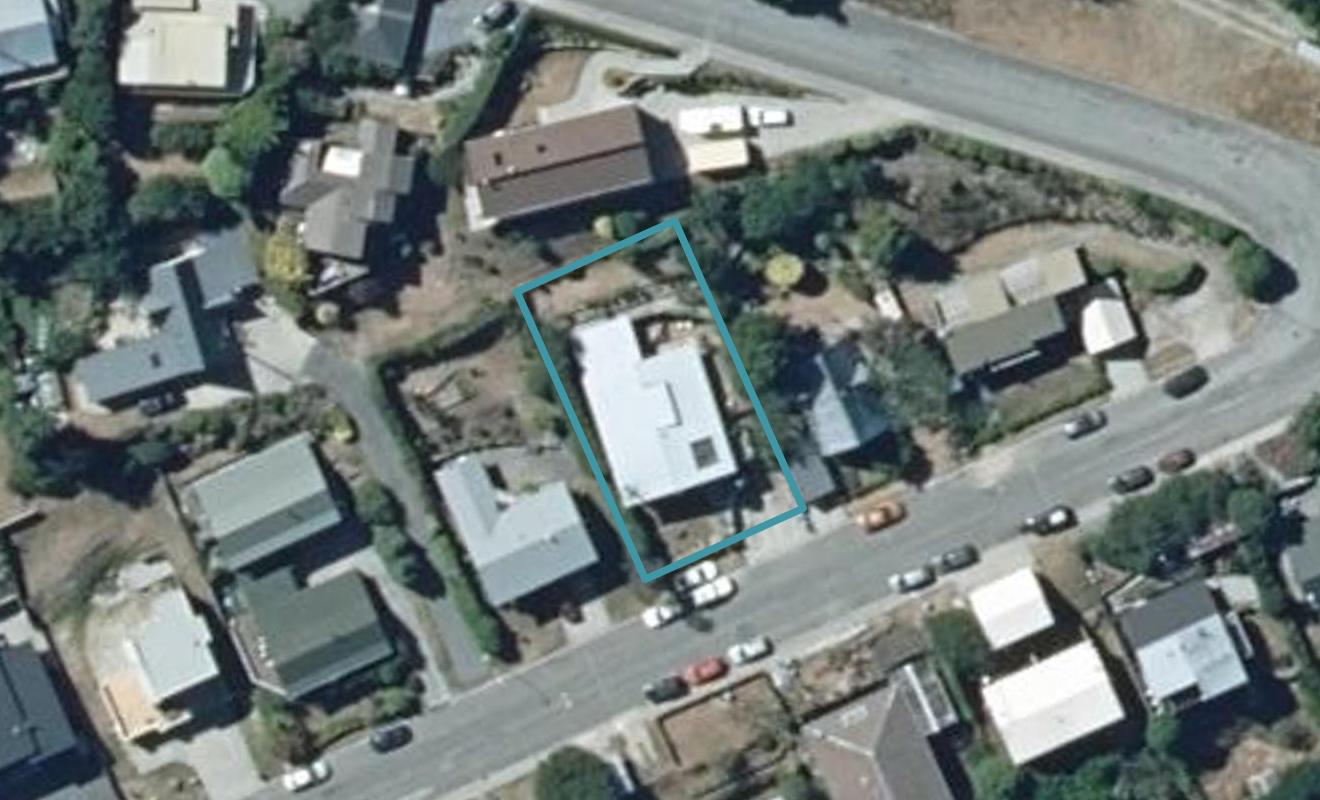 84 Wynyard Crescent, Fernhill, Queenstown - Carousel 1
