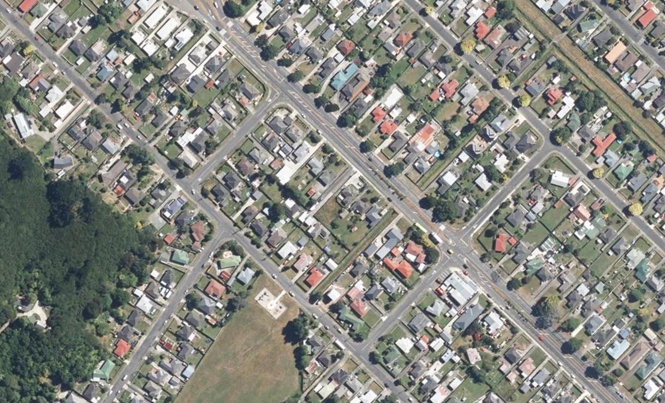 2/167 Wainuiomata Road, Wainuiomata, Lower Hutt - Carousel 1