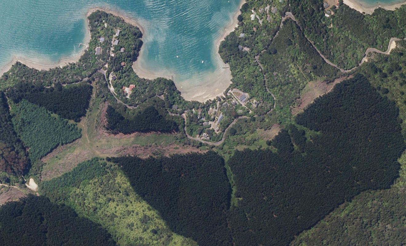 5 Broughton Bay Road, TE MAHIA - Carousel 1