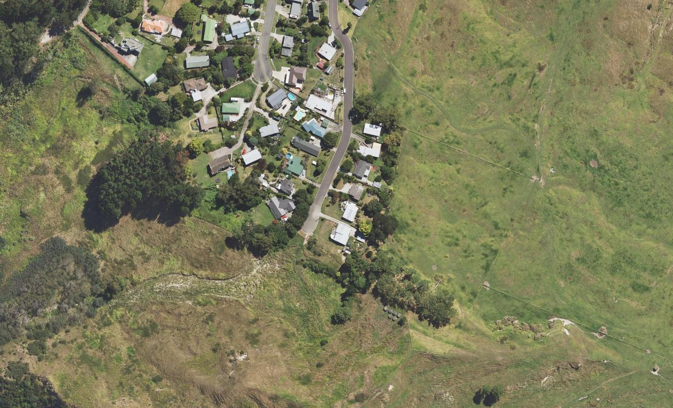 5 Wallis Road, Kaiti, Gisborne - Carousel 1