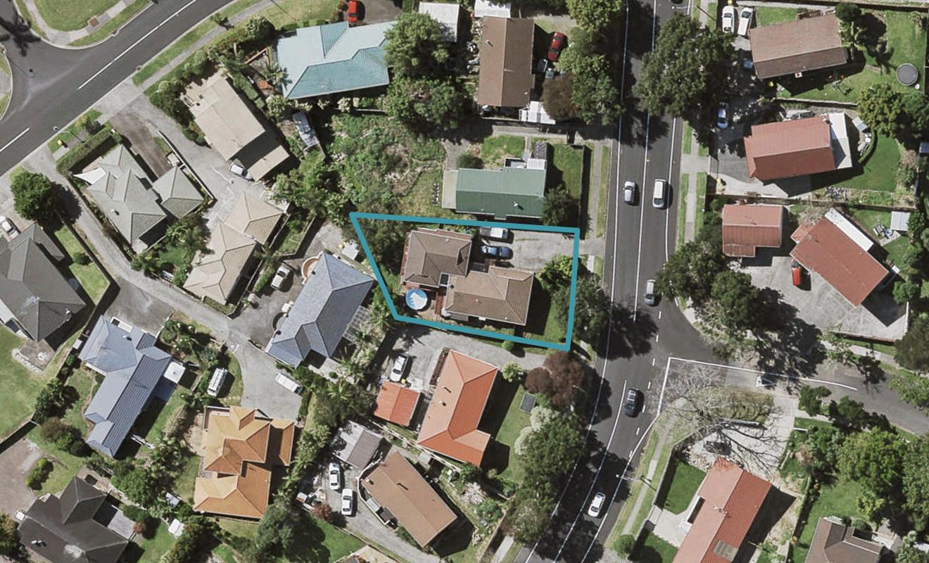 25 Everglade Drive, Goodwood Heights, Auckland - Carousel 1
