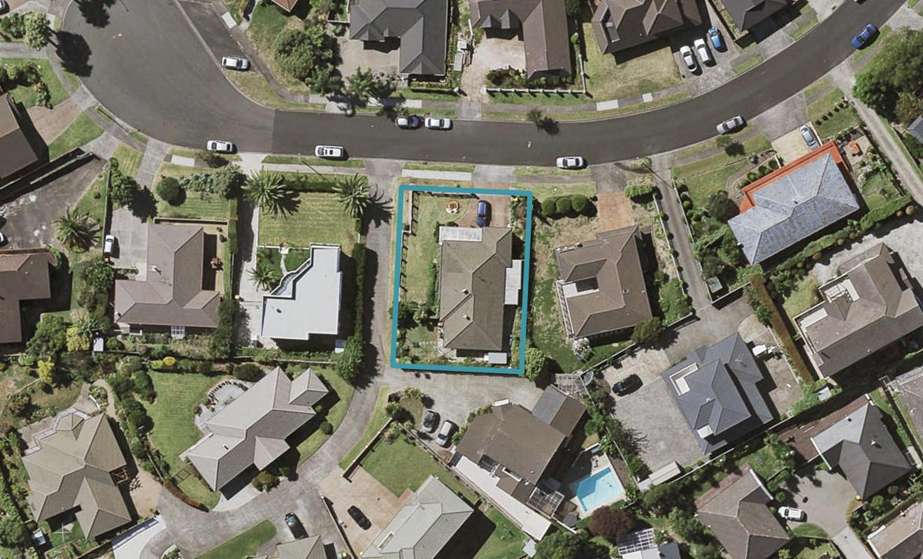 26 Ewhurst Place, Goodwood Heights, Auckland - Carousel 1