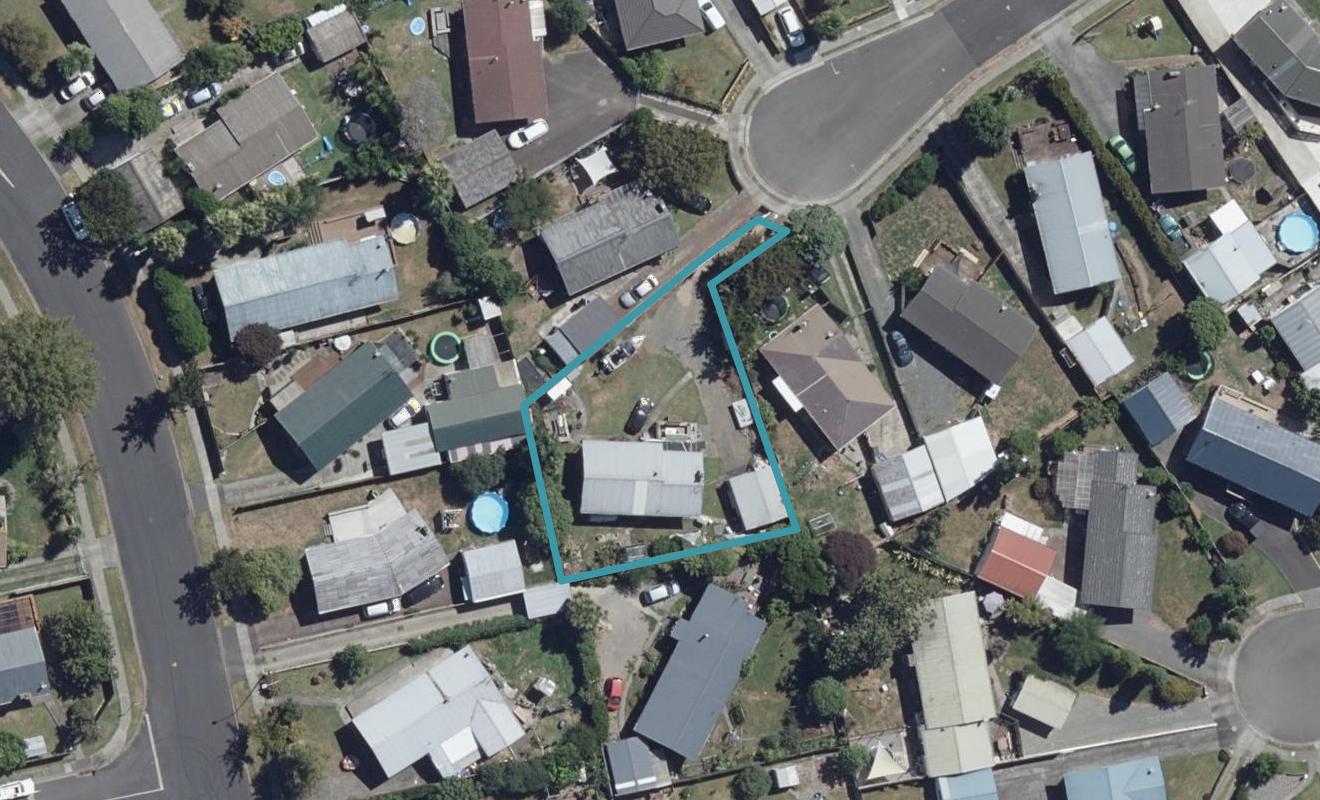 21 Susan Place, Deanwell, Hamilton - Carousel 1