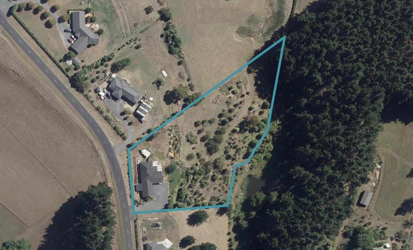 62 Cemetery Road, Whatawhata, Hamilton - Carousel 1