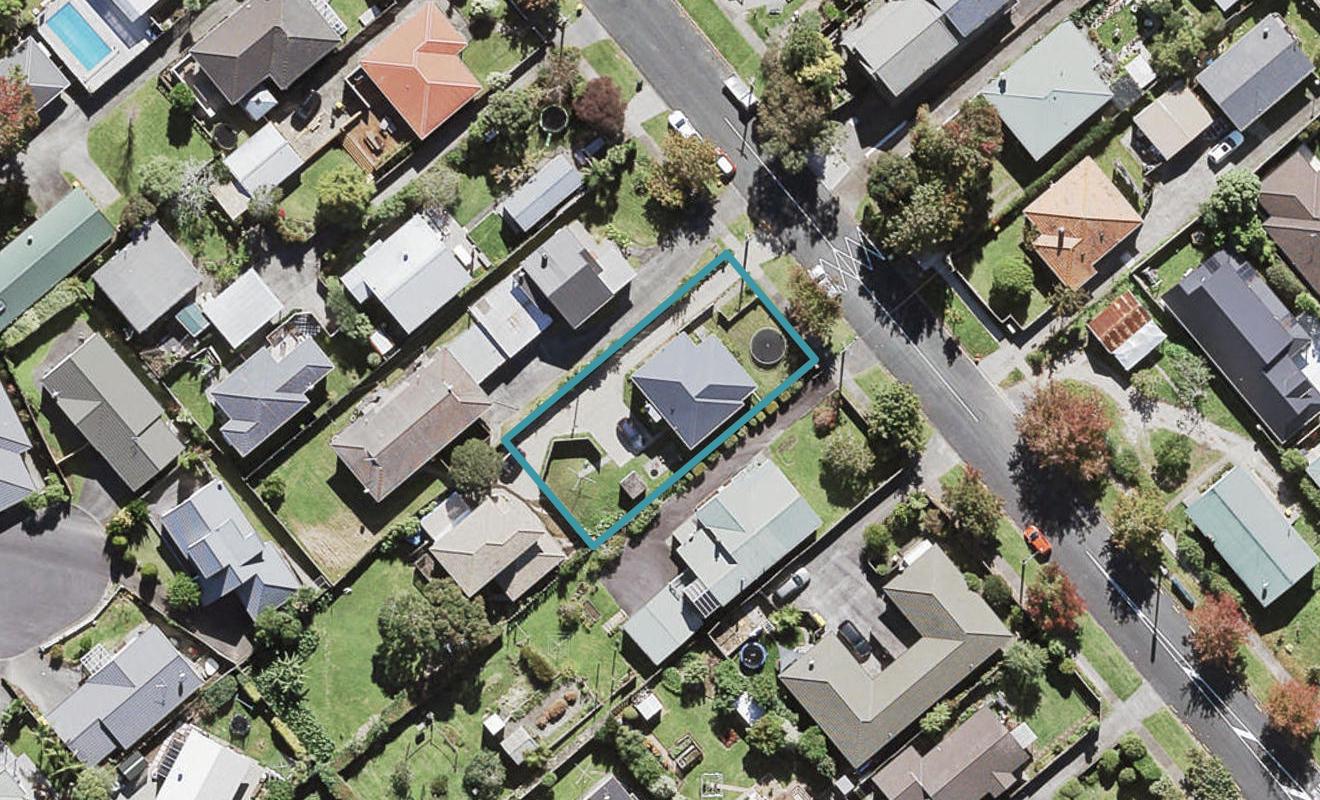 49 Willerton Avenue, New Lynn, Auckland - Carousel 1