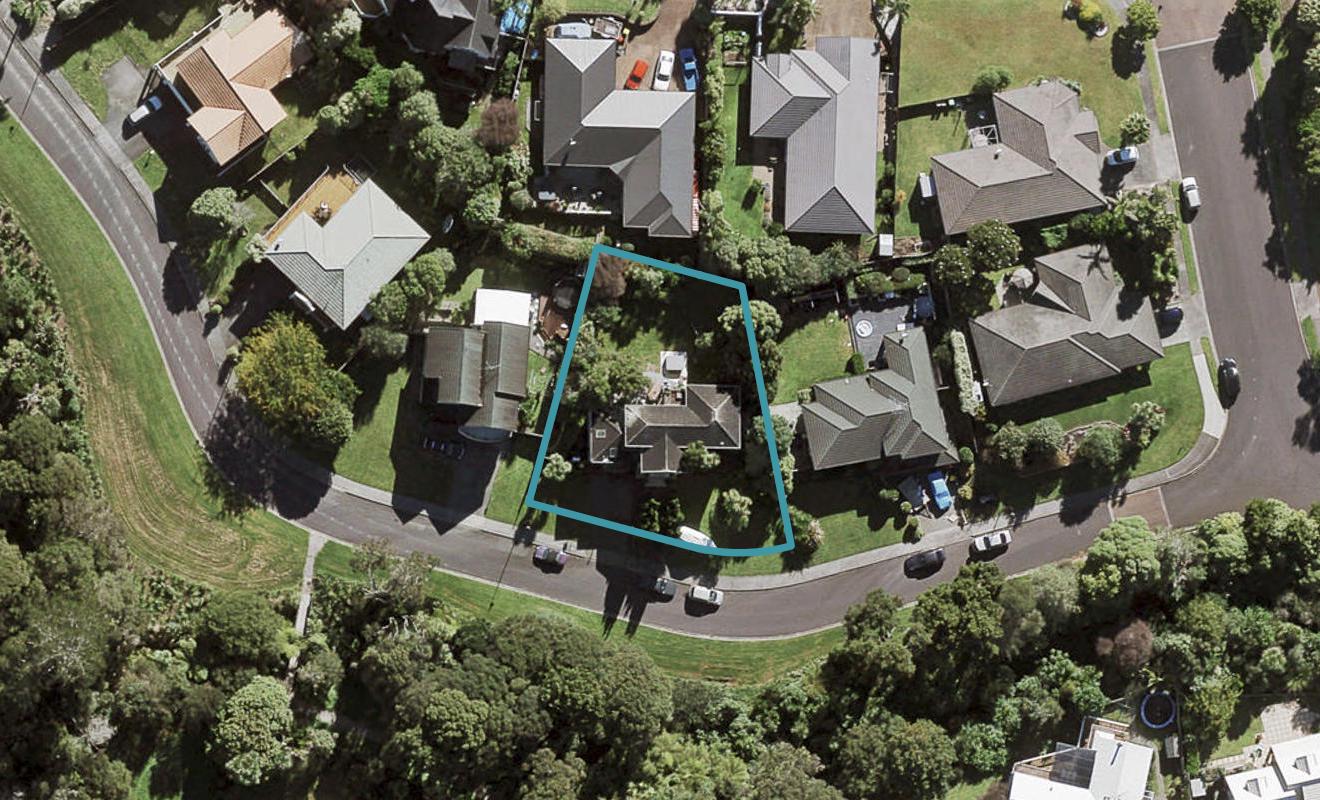 5 Emerald Way, Rosedale, Auckland - Carousel 1