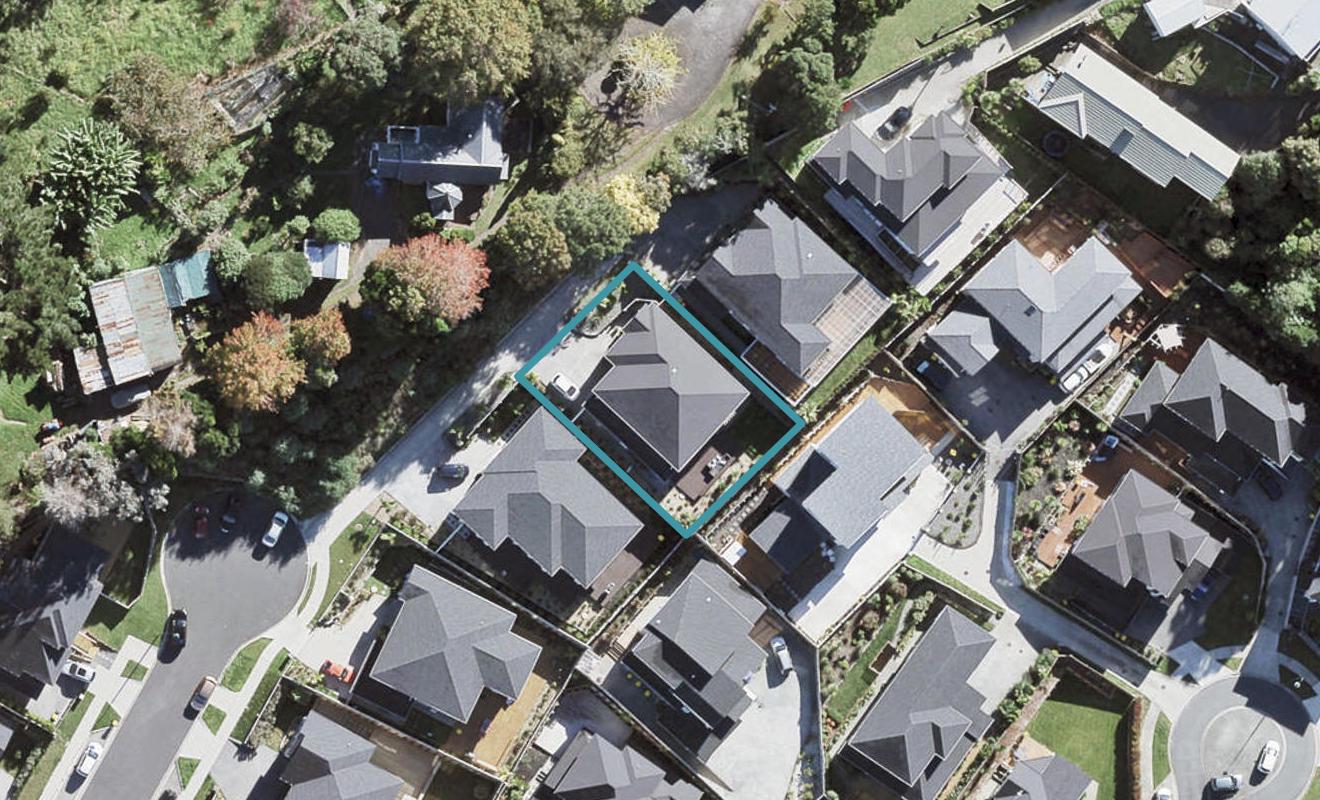 59 Harrowglen Drive, Northcross, Auckland - Carousel 1
