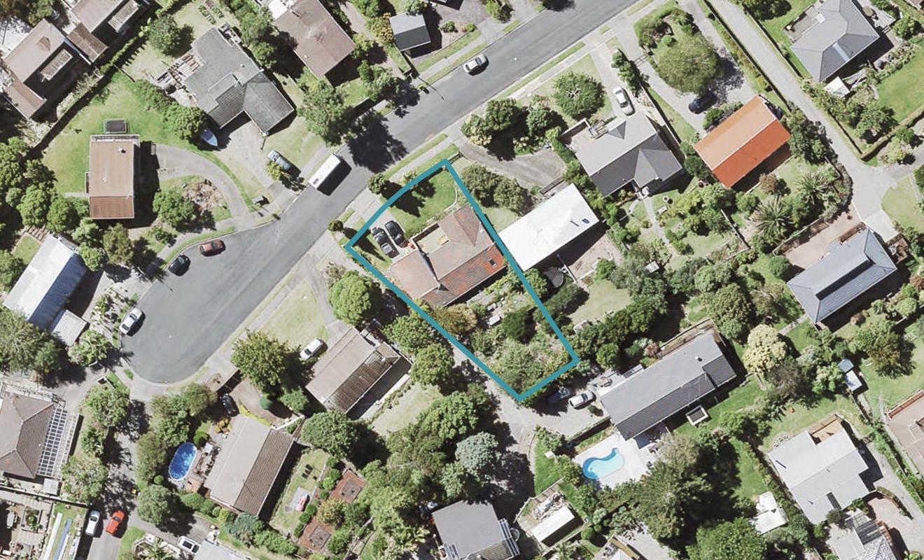 31 Squirrel Lane, Browns Bay, Auckland - Carousel 1