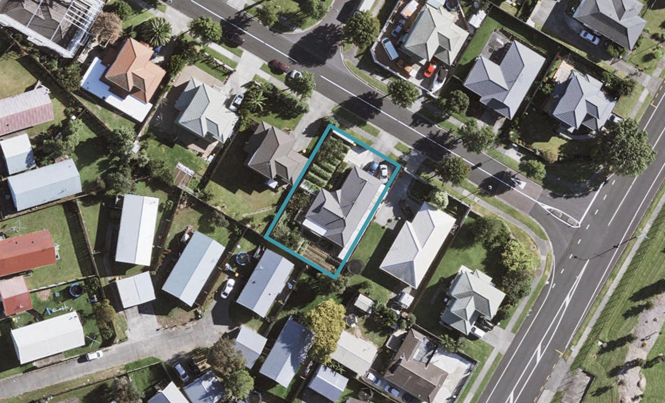 73 De Havilland Drive, Goodwood Heights, Auckland - Carousel 1