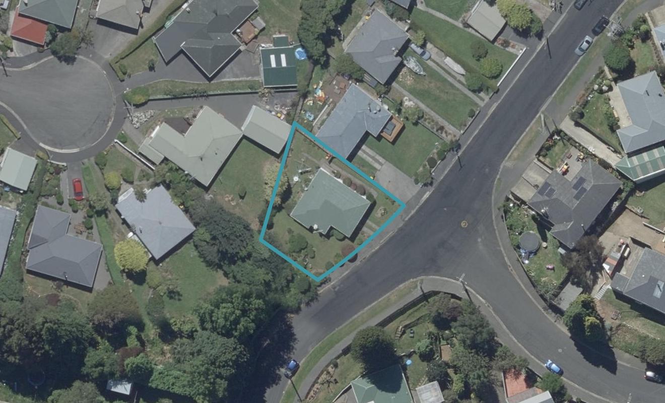 9 Gilkison Street, Halfway Bush, Dunedin - Carousel 1