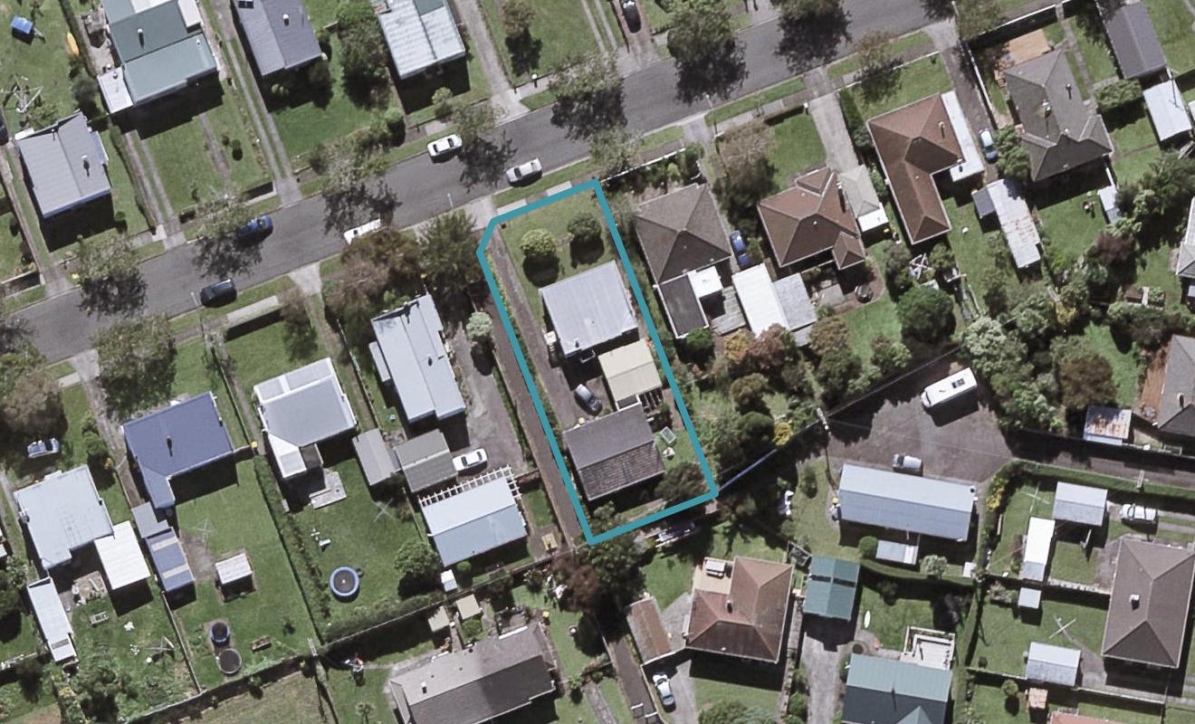 1/12 Exeter Street, Brooklands, New Plymouth - Carousel 1