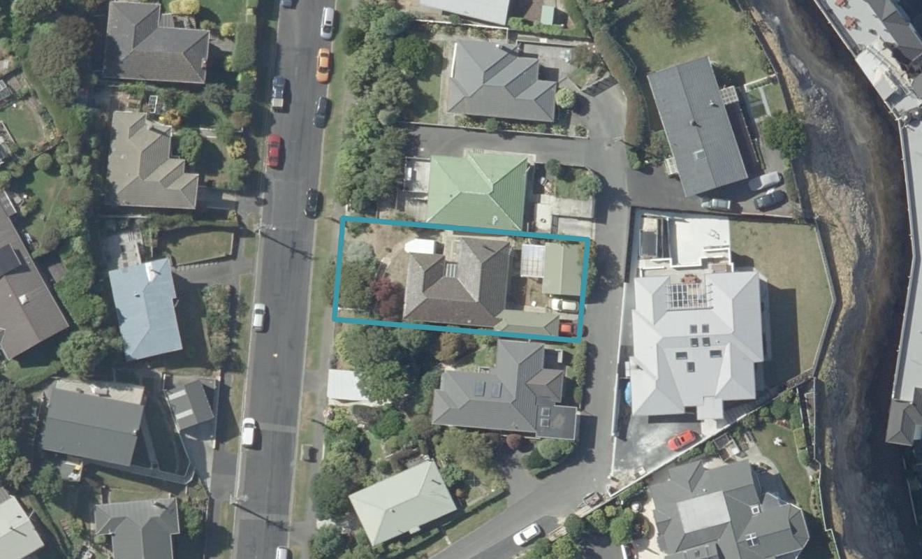 85 Easther Crescent, Kew, Dunedin - Carousel 1