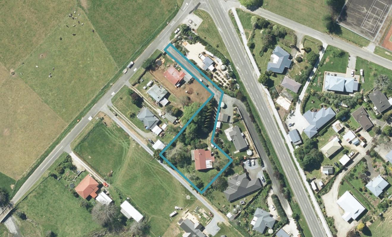 1A Dodson Road, Takaka - Carousel 1