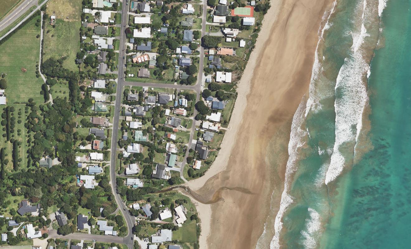 24 Pare Street, Wainui, Gisborne - Carousel 1