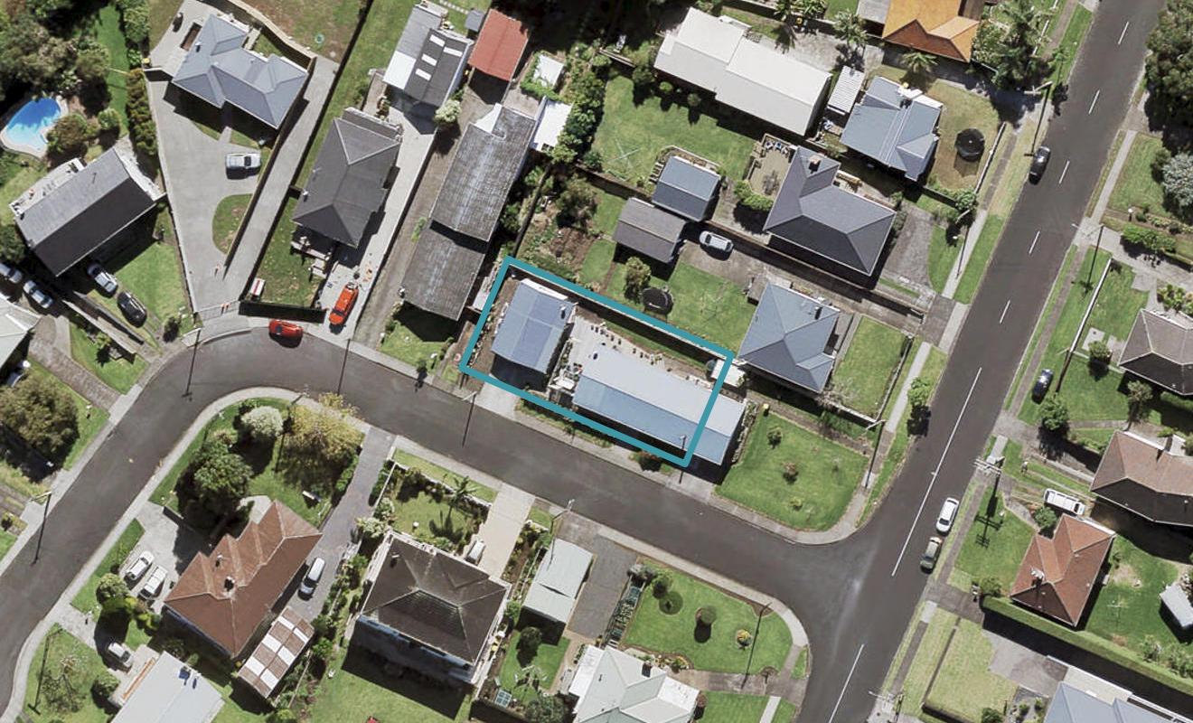 1A Ngaio Avenue, Mangere Bridge, Auckland - Carousel 1
