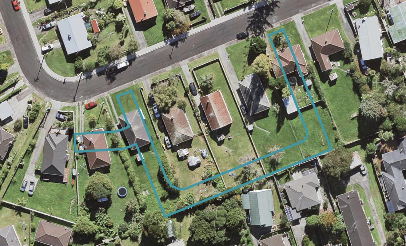 4 Taruke Crescent, Birkdale, Auckland - Carousel 1