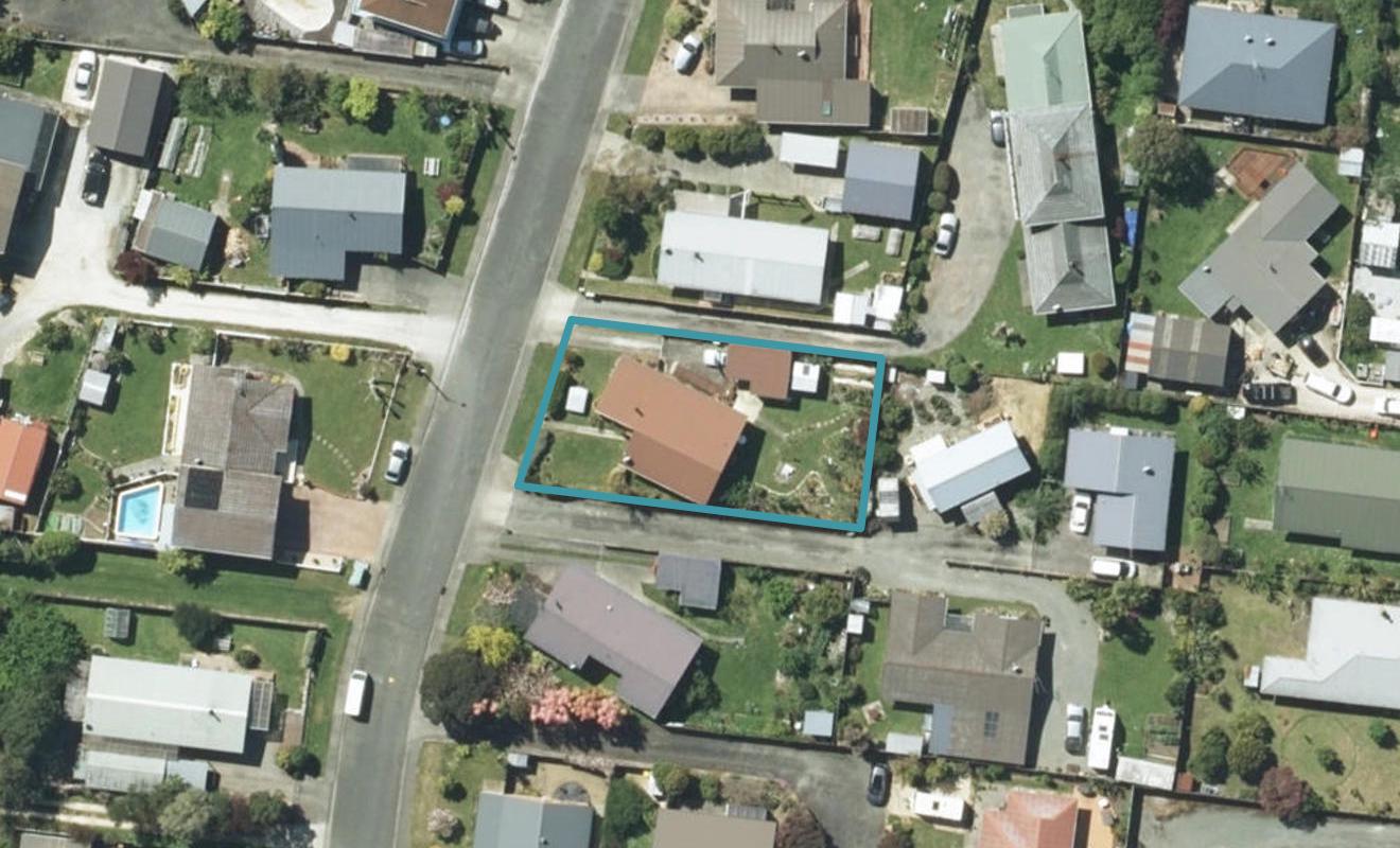6 Feary Crescent, Takaka - Carousel 1