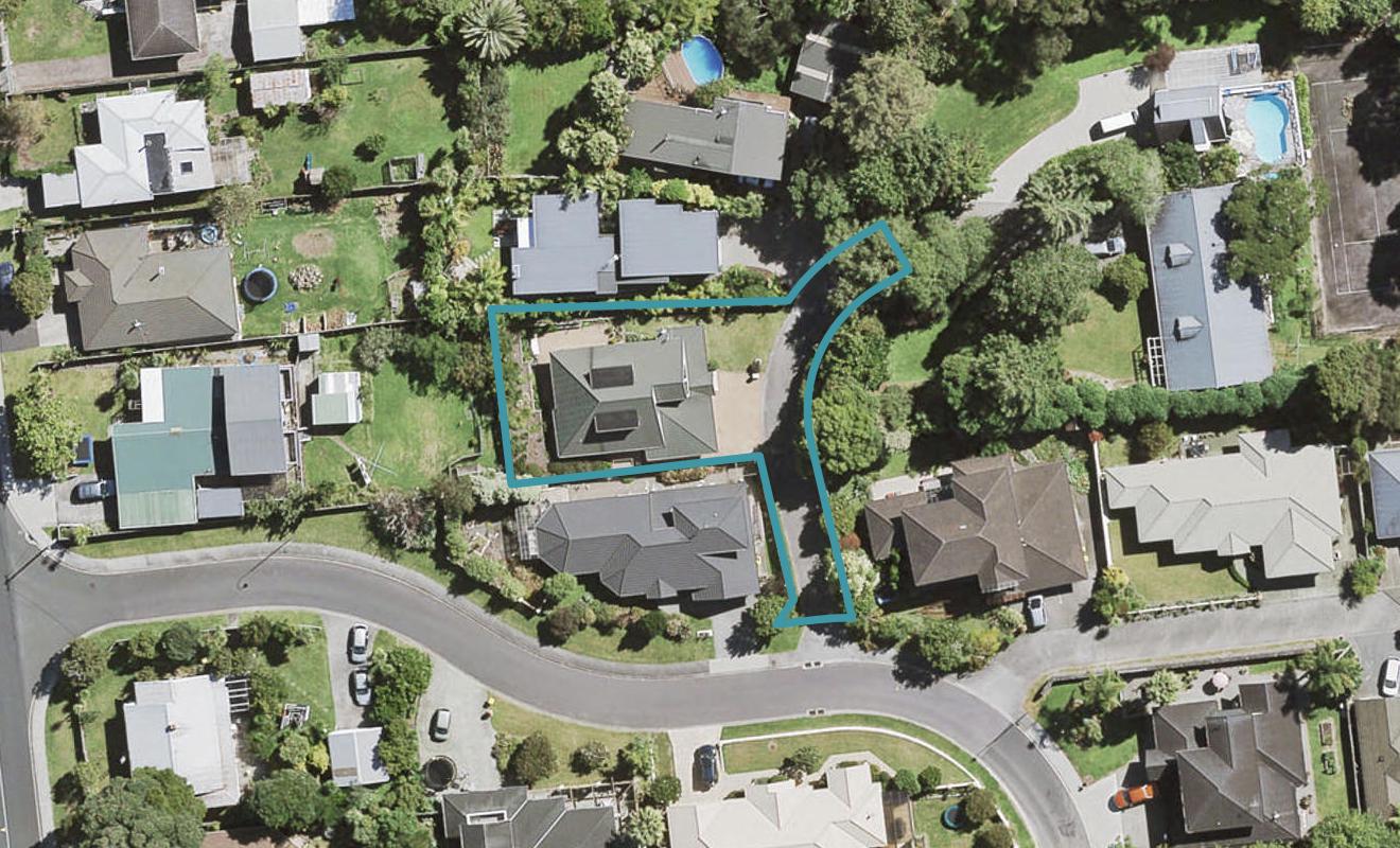 4 Greenwoods Close, Titirangi, Auckland - Carousel 1