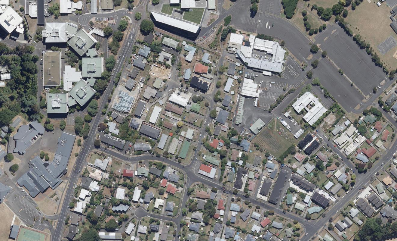97 Aurora Terrace, Hillcrest, Hamilton - Carousel 1