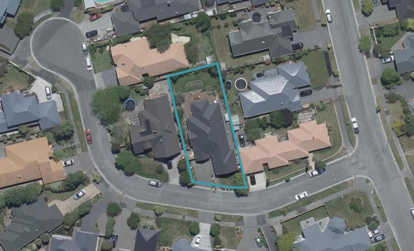 4 Courtfield Close, Parklands, Christchurch - Carousel 1