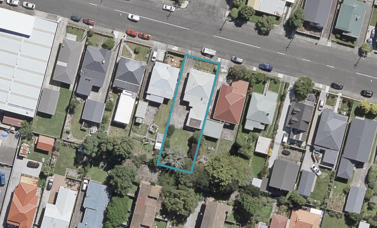 12 Central Terrace, Alicetown, Lower Hutt - Carousel 1