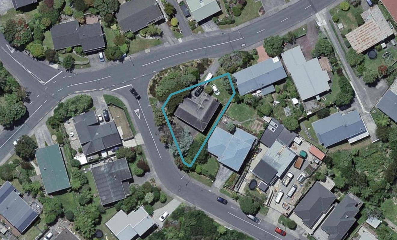 45 Truscott Avenue, Johnsonville, Wellington - Carousel 1