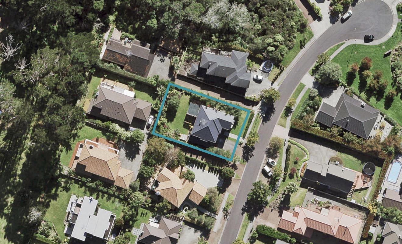 44 English Oak Drive, Schnapper Rock, Auckland - Carousel 1