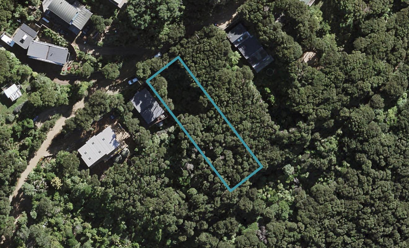 32 Bella Vista Road, Ōmiha, Waiheke Island - Carousel 1
