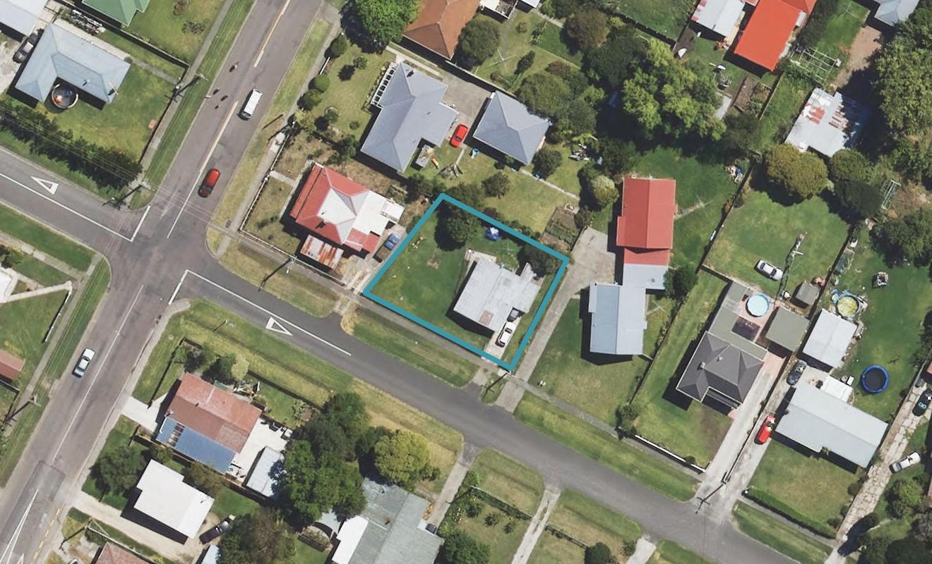 4 Oman Street, Kaiti, Gisborne - Carousel 1