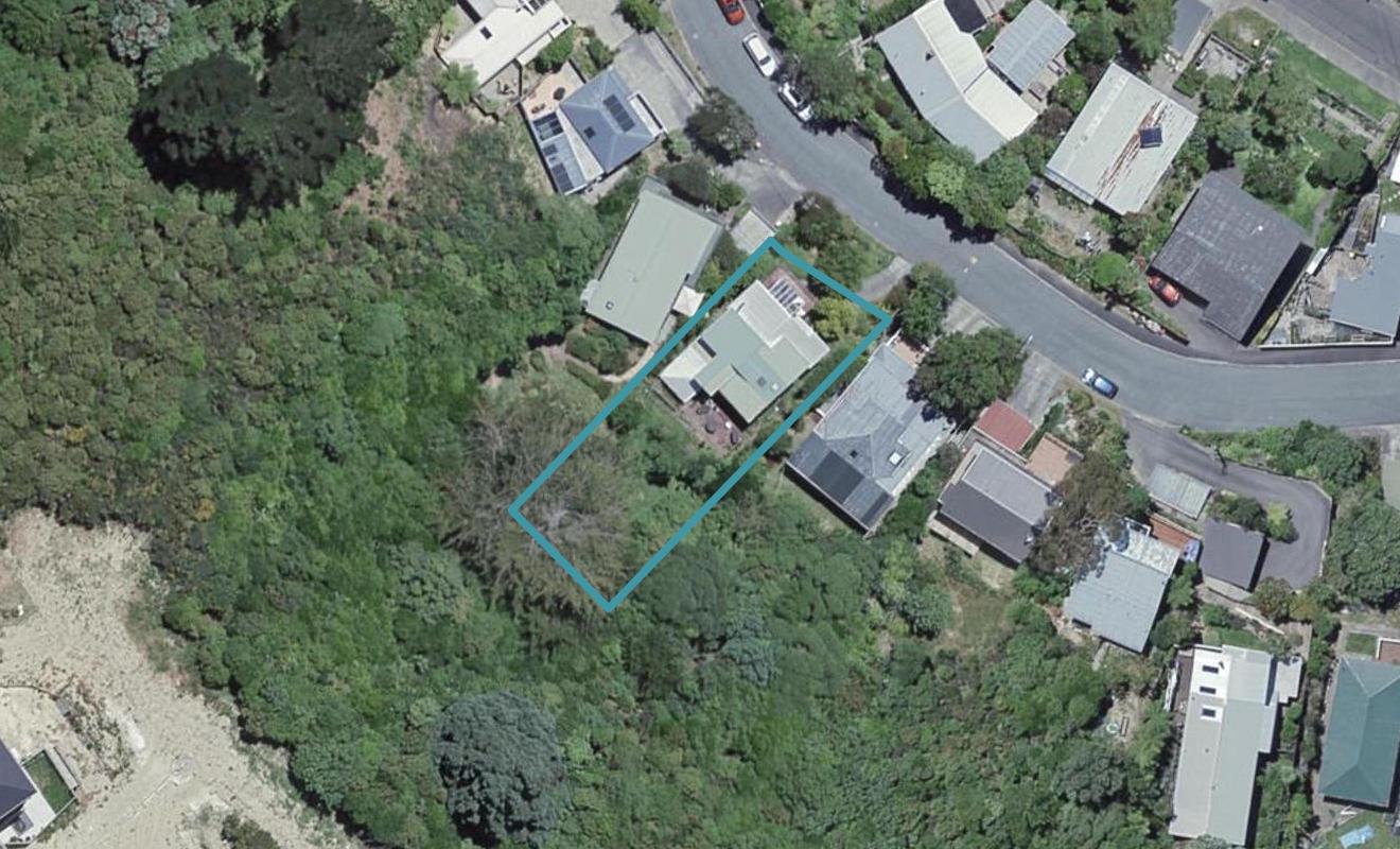 17 Doris Gordon Crescent, Crofton Downs, Wellington - Carousel 1