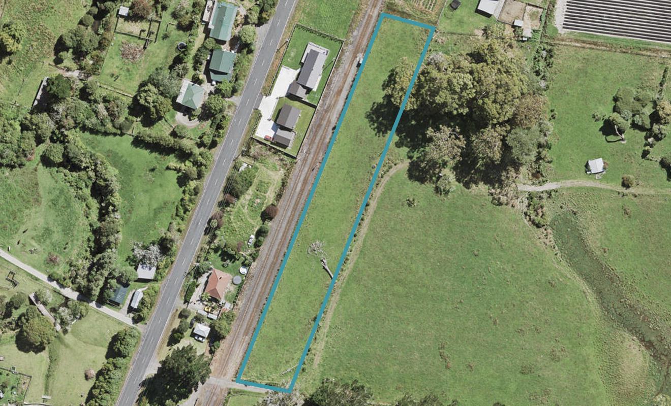 125 Waitakere Road, Waitakere, Auckland - Carousel 1