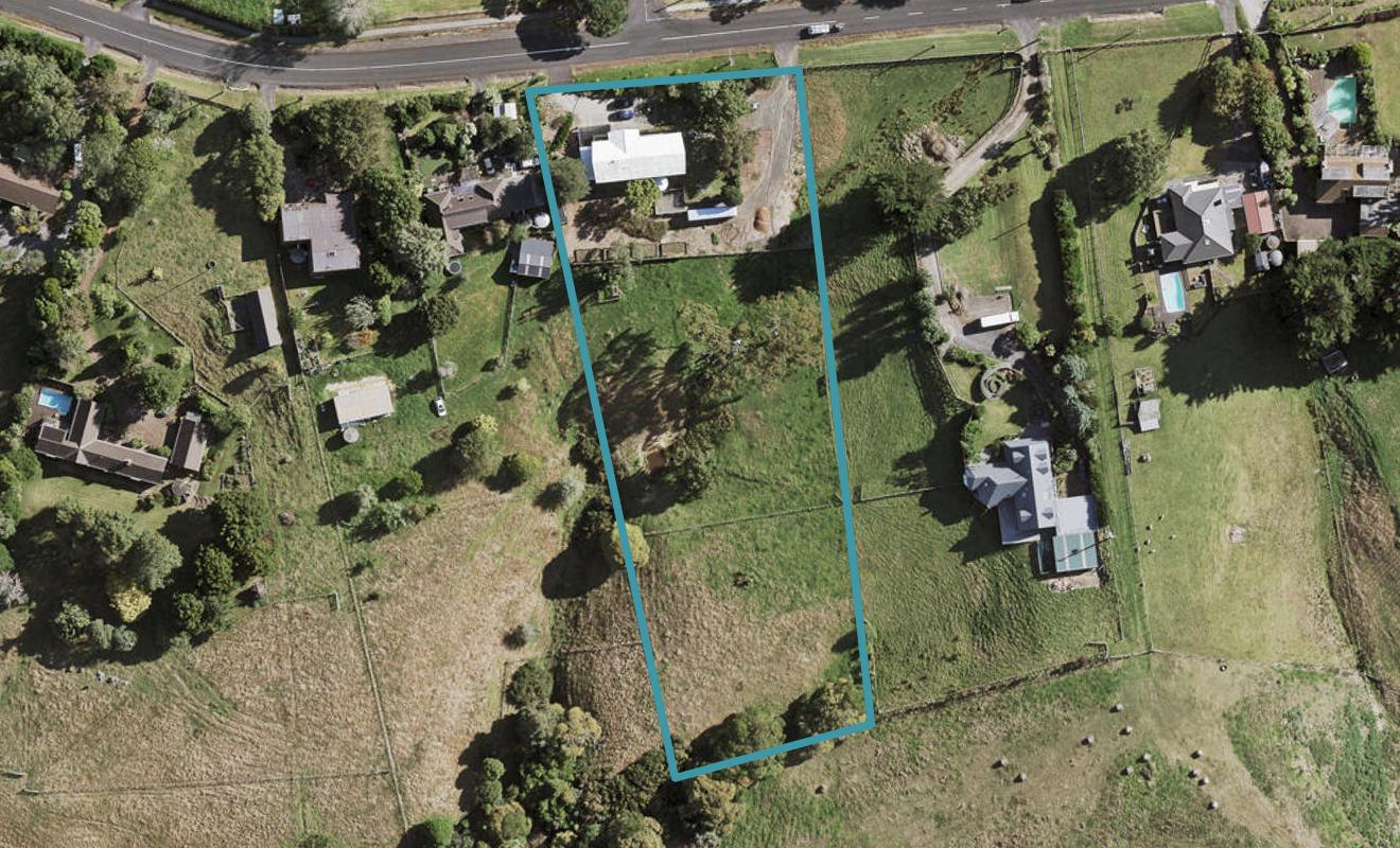 387 Redoubt Road, Totara Park, Auckland - Carousel 1