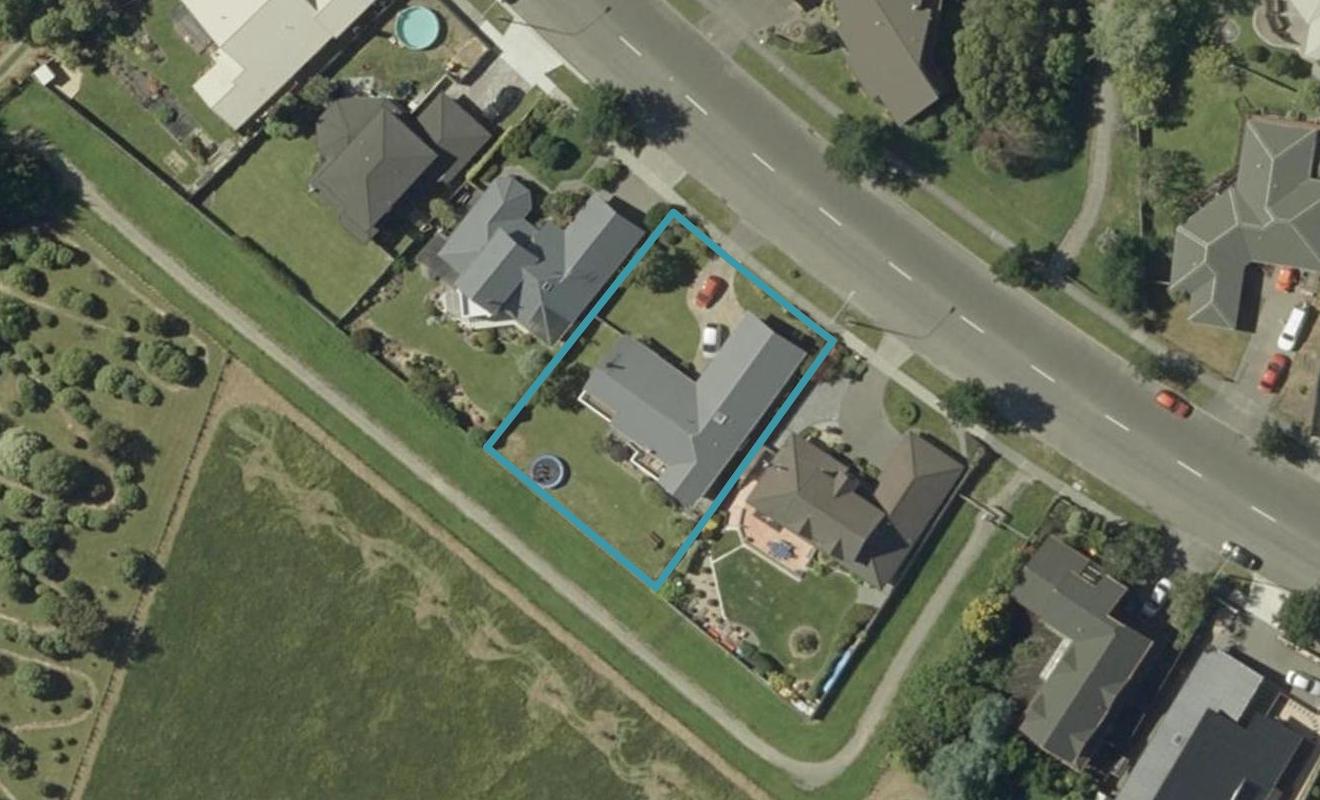56 Pacific Drive, Fitzherbert, Palmerston North - Carousel 1
