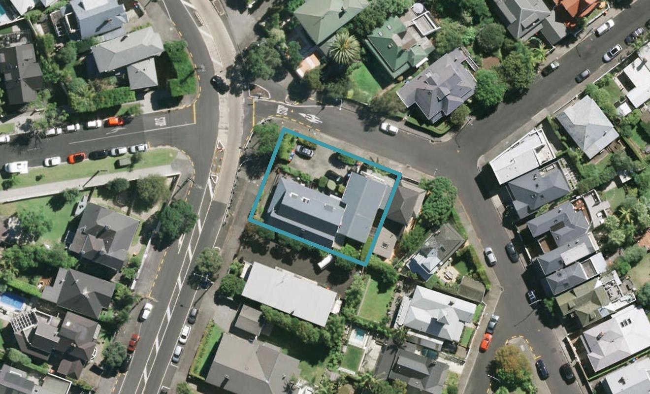 62 Hackett Street, Saint Marys Bay, Auckland - Carousel 1