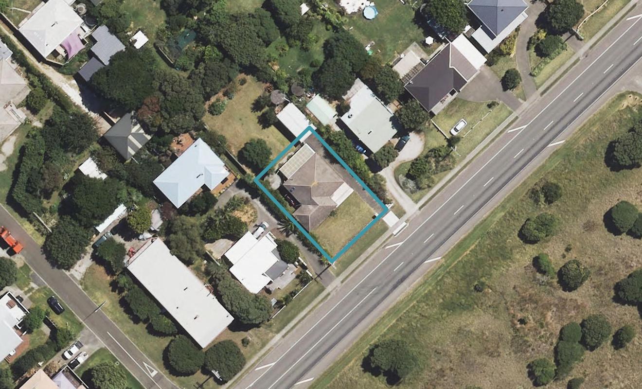 28B Moana Road, Okitu, Gisborne - Carousel 1