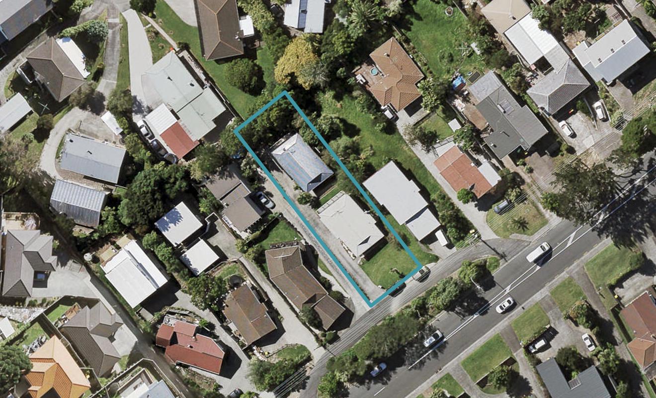 126 Sunset Road, Unsworth Heights, Auckland - Carousel 1