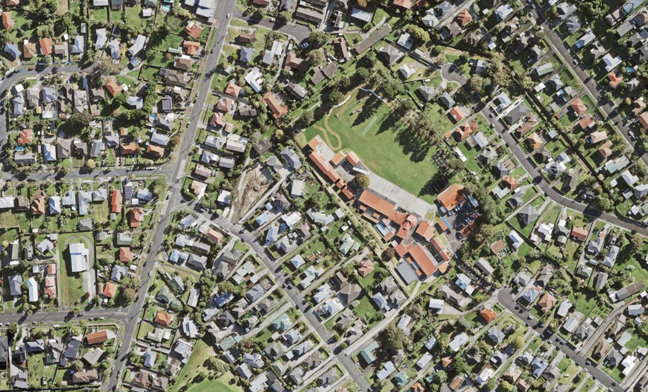 18D Kimber Hall Avenue, Mount Roskill, Auckland - Carousel 1