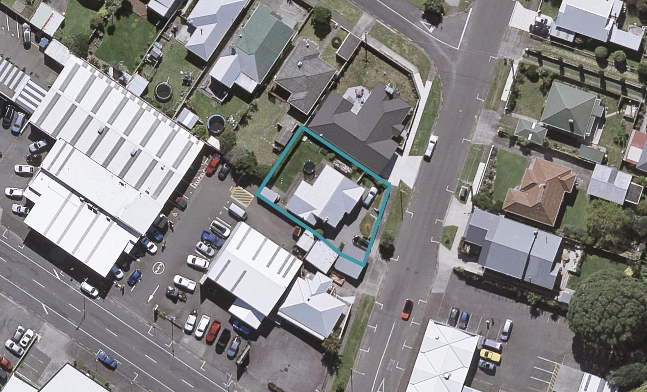 14 Normanby Street, Fitzroy, New Plymouth - Carousel 1