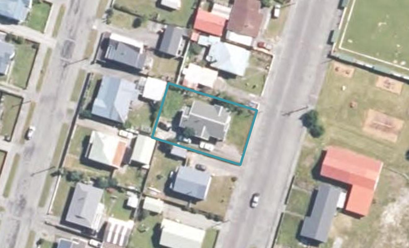 12 Reid Street, Blaketown, Greymouth - Carousel 1