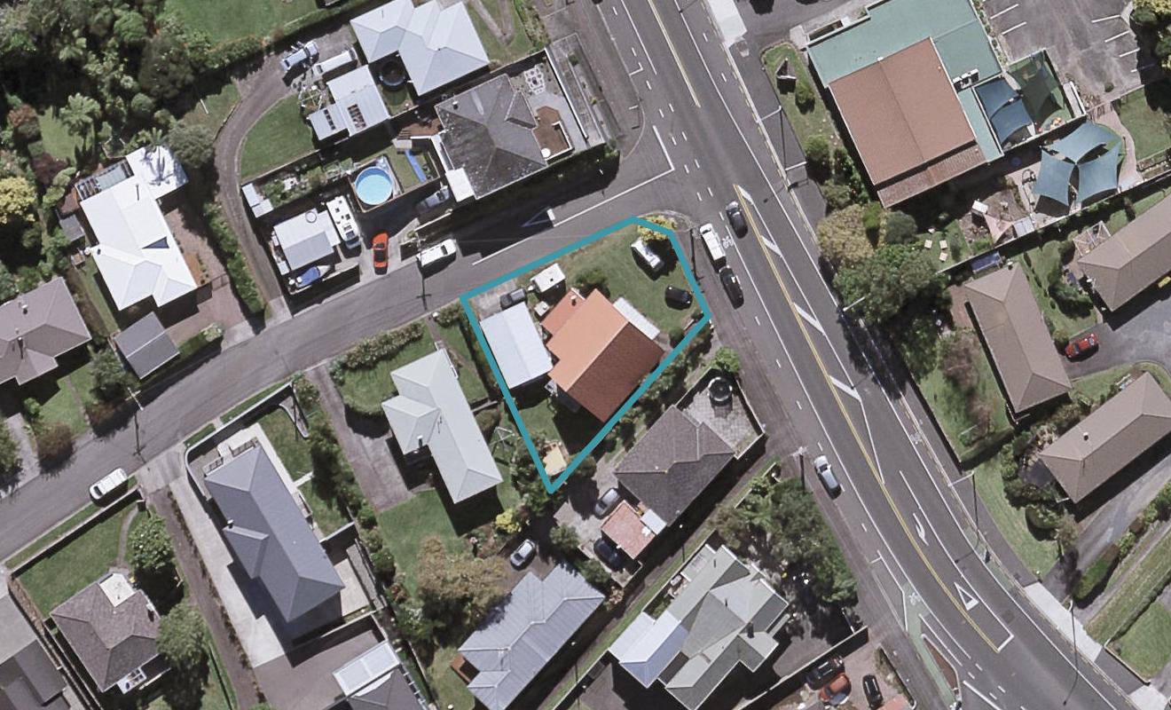 96 Mangorei Road, Strandon, New Plymouth - Carousel 1